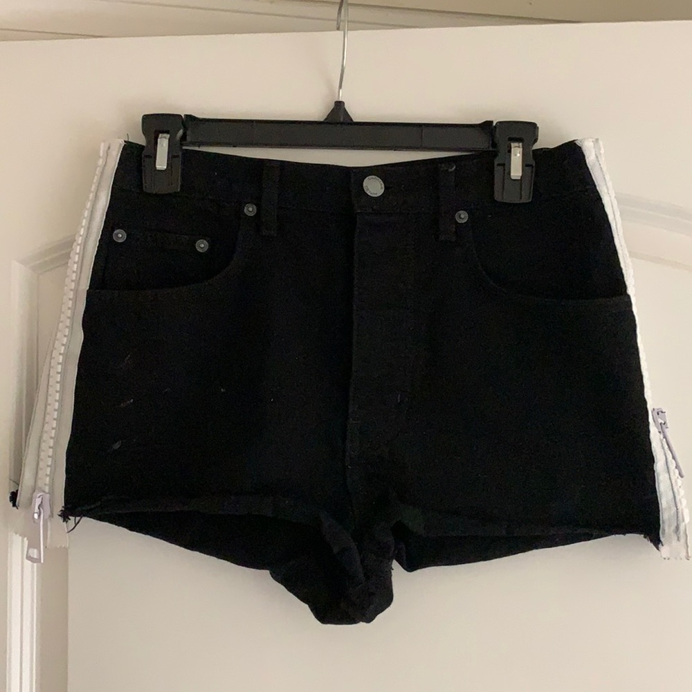 CARMAR Zipper Side Jean Shorts